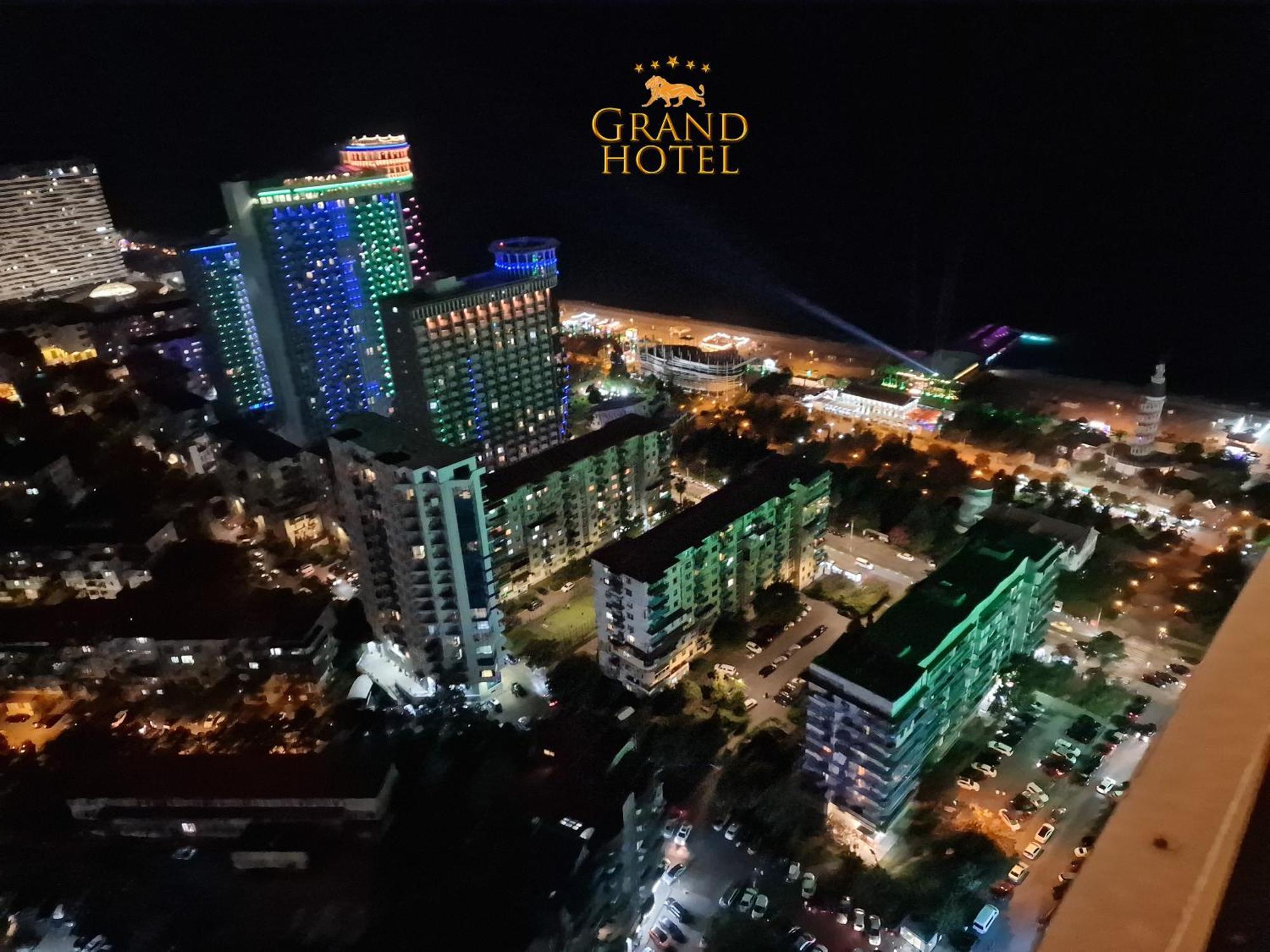 Grand Hotel ☆ Orbi City Batumi Exterior foto